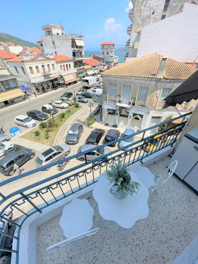 Aqua Mare Luxury Apartments Amfilochía 외부 사진